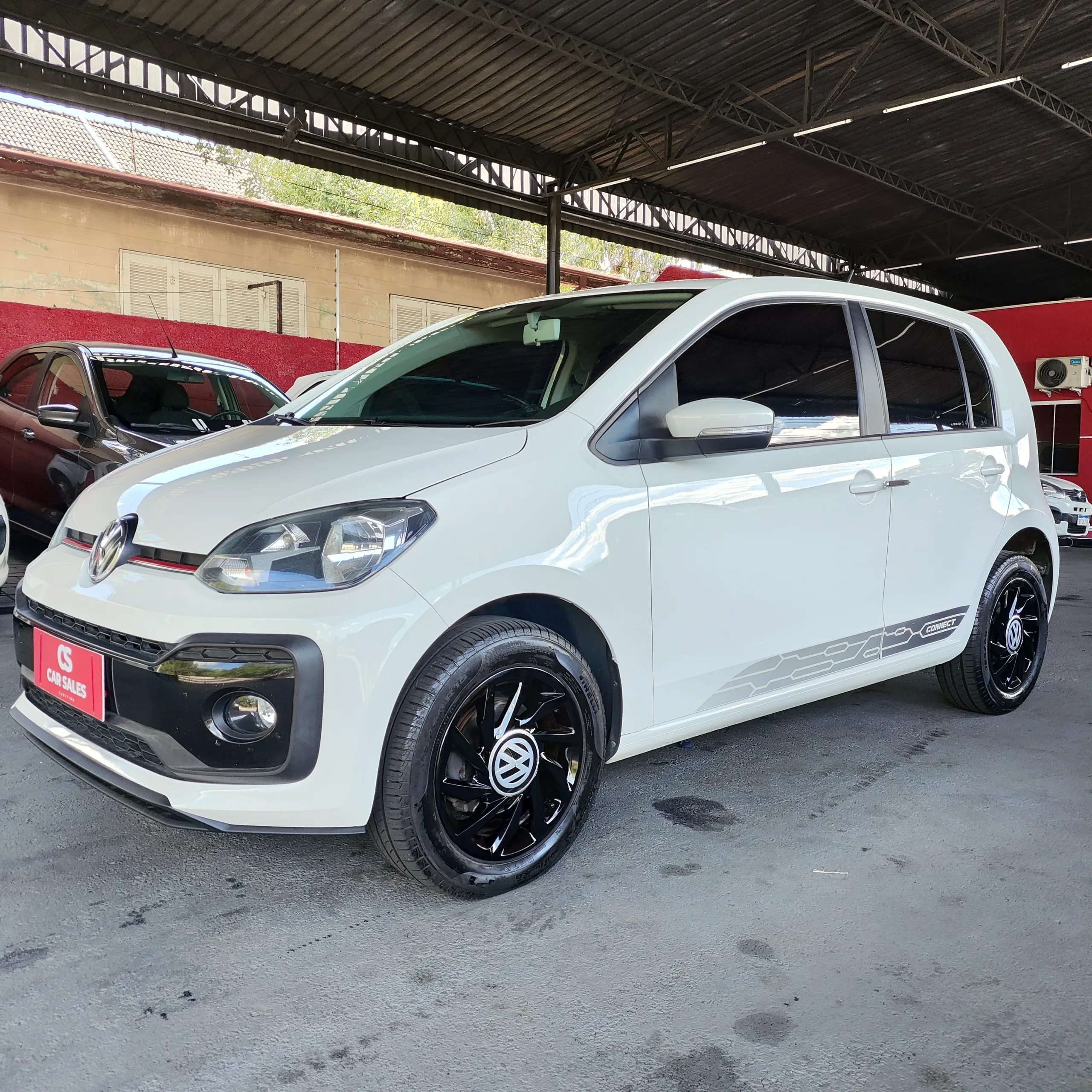 Volkswagen UP Connect 1.0 TSI